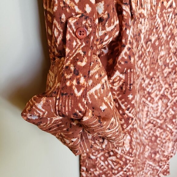 Like NEW Calvin Klein Geometric-Print Button-Down Shirt Size: Small - Picture 7 of 9